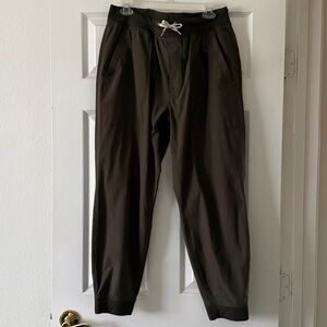 Vuori Olive Green Meta Joggers Size XXL